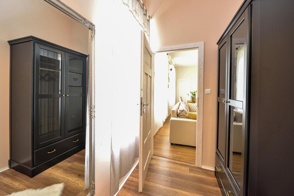 Apartments Fontana Zadar Ngoại thất bức ảnh
