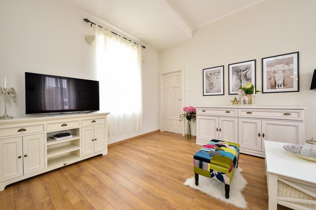 Apartments Fontana Zadar Ngoại thất bức ảnh