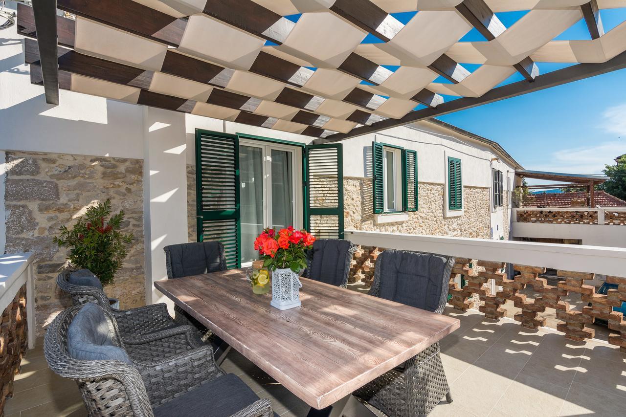 Apartments Fontana Zadar Ngoại thất bức ảnh