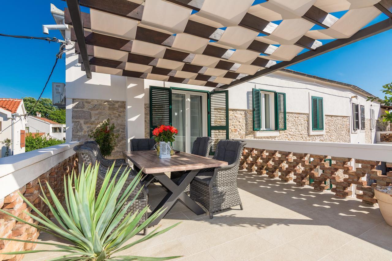 Apartments Fontana Zadar Ngoại thất bức ảnh